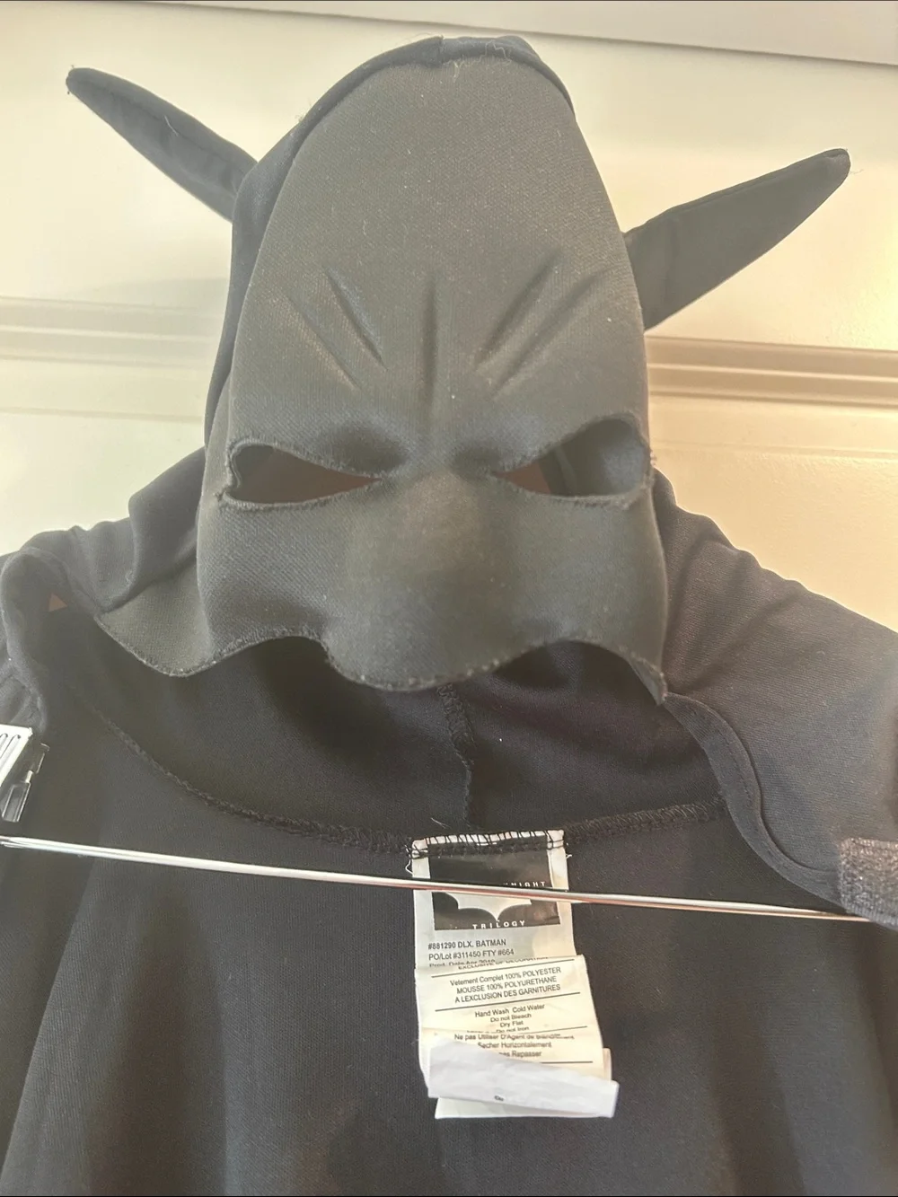 DC Comics Dark Knight Trilogy Black Hooded Batman Costume Cape attached mask S
